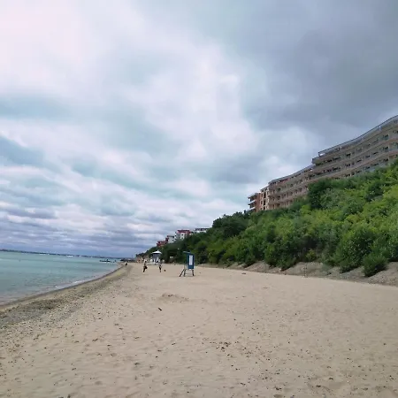 Apt Panorama Fort Beach Apartment *